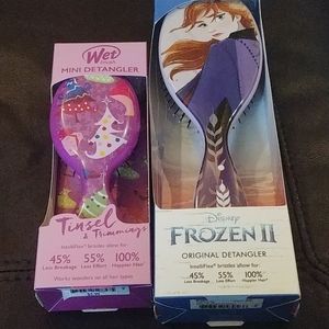 New Wet Brush Detangling Hair Brushes NIB